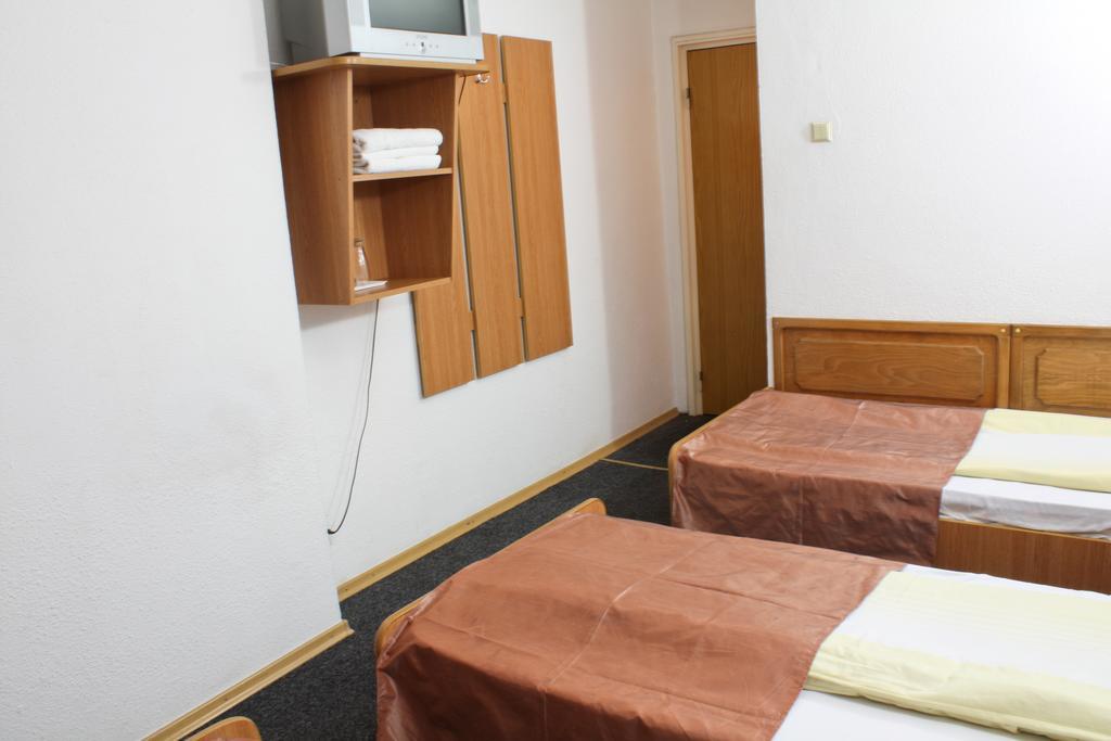 Motel Dacia Sebes  Room photo